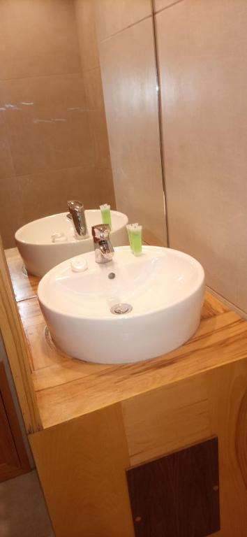Amman Orchid Hotel Bagian luar foto